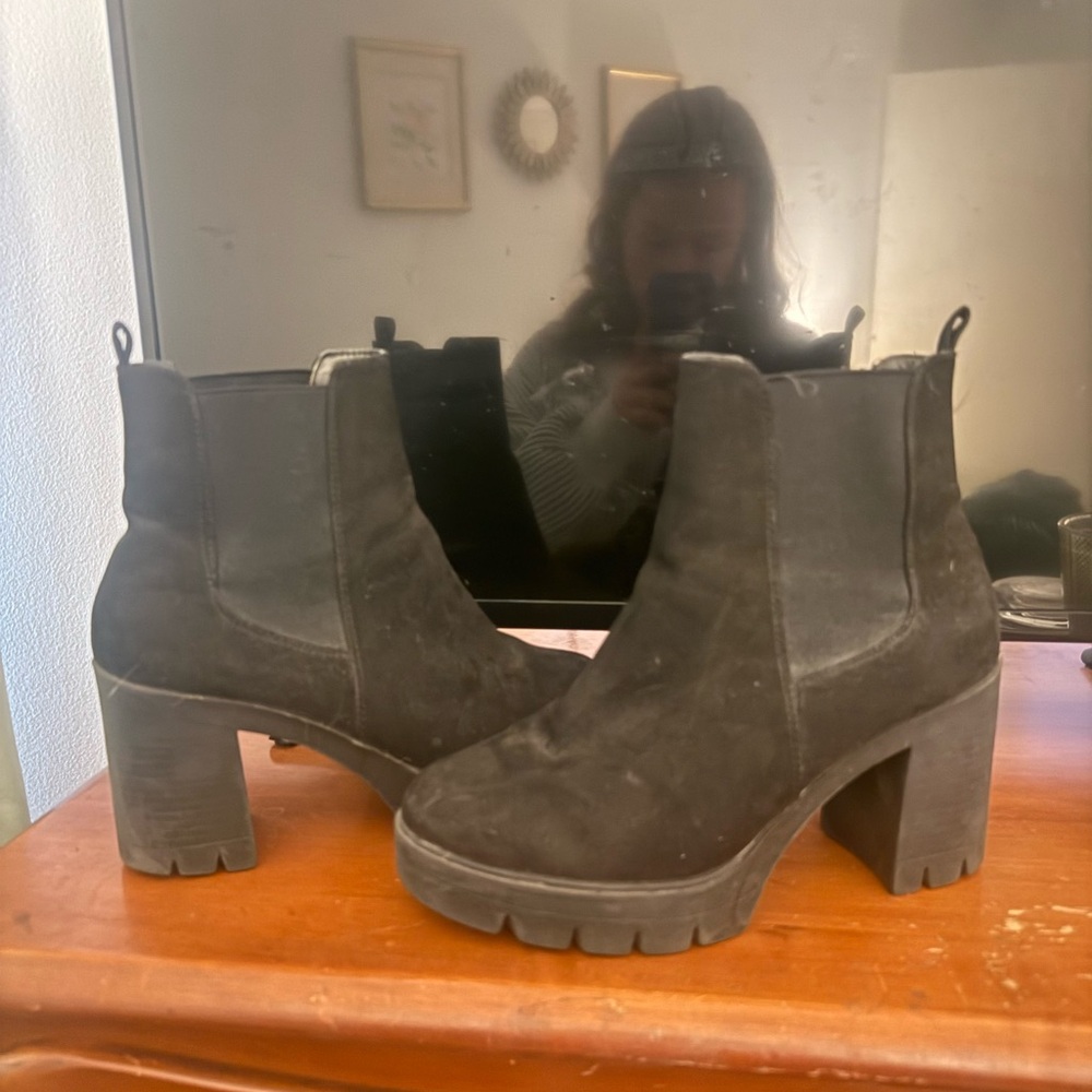 Black Women's Chunky Heel Ankle Boots